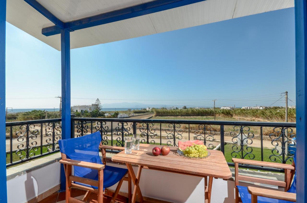 ميكري فيغلا Gaitani Apartments Plaka Naxos المظهر الخارجي الصورة