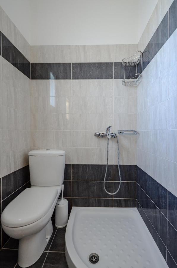 ميكري فيغلا Gaitani Apartments Plaka Naxos المظهر الخارجي الصورة