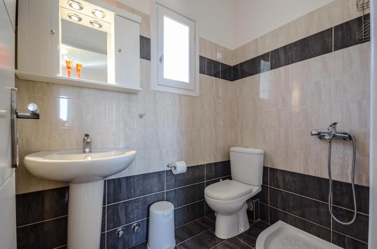 ميكري فيغلا Gaitani Apartments Plaka Naxos المظهر الخارجي الصورة