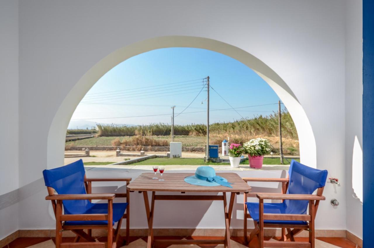 ميكري فيغلا Gaitani Apartments Plaka Naxos المظهر الخارجي الصورة
