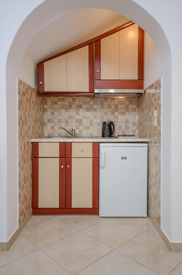 ميكري فيغلا Gaitani Apartments Plaka Naxos المظهر الخارجي الصورة