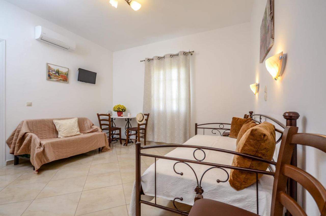 ميكري فيغلا Gaitani Apartments Plaka Naxos المظهر الخارجي الصورة
