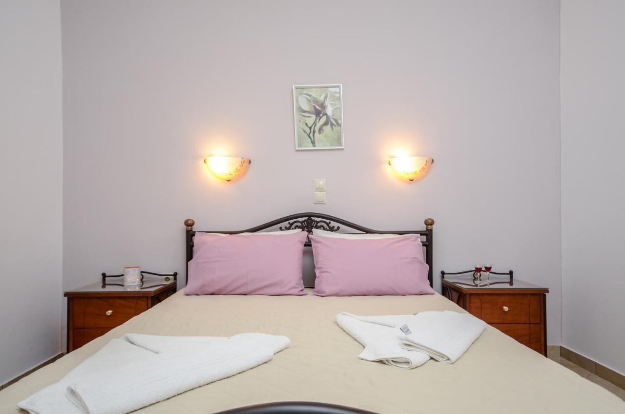 ميكري فيغلا Gaitani Apartments Plaka Naxos المظهر الخارجي الصورة