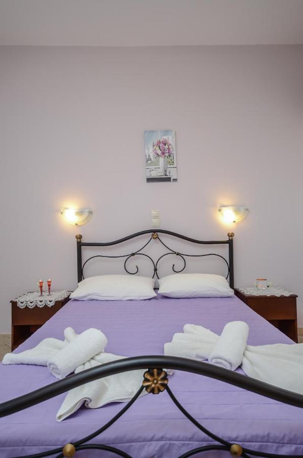ميكري فيغلا Gaitani Apartments Plaka Naxos المظهر الخارجي الصورة